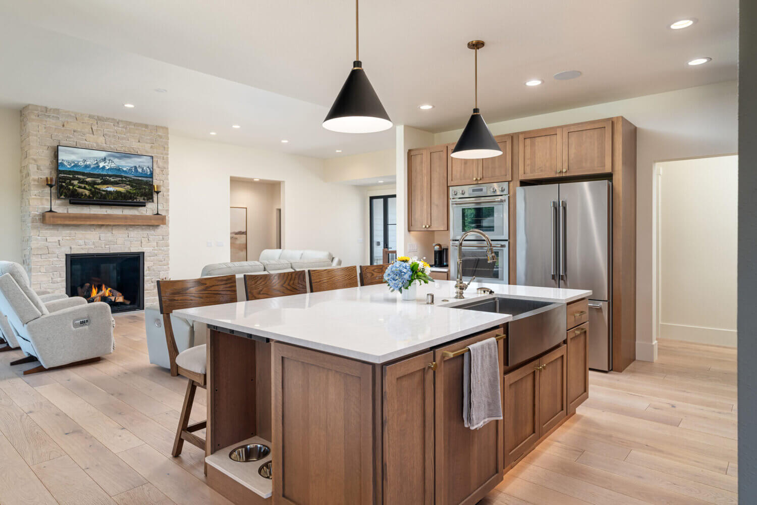 Beautiful Quarter Sawn Oak with Bertch's Driftwood stain on Quincy flat panel door style