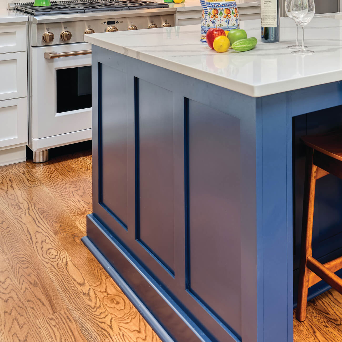 Square Panel Wainscot (Quincy)